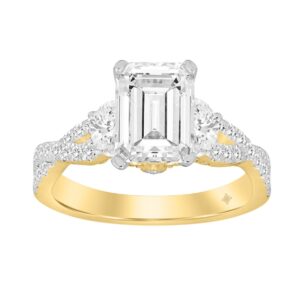 LADIES RING 3CT ROUND/HALF MOON/EMERALD DIAMOND 14K YELLOW GOLD (CENTER STONE EMERALD DIAMOND 2CT )