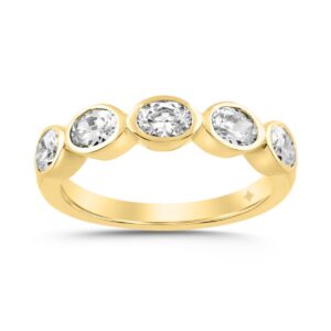 LADIES BAND 1CT OVAL DIAMOND 14K YELLOW GOLD