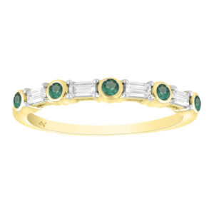 LADIES RING 0.33CT ROUND/BAGUETTE/EMERALD ROUND DIAMOND 14K YELLOW GOLD (CENTER STONE 0.16CT ROUND DIAMOND)