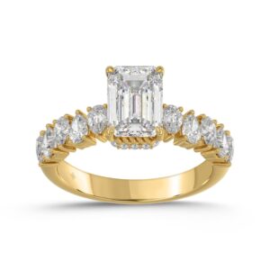 14K YELLOW GOLD 2 3/4CT ROUND/PEAR/EMERALD DIAMOND LADIES RING (CENTER STONE EMERALD DIAMOND 2CT)